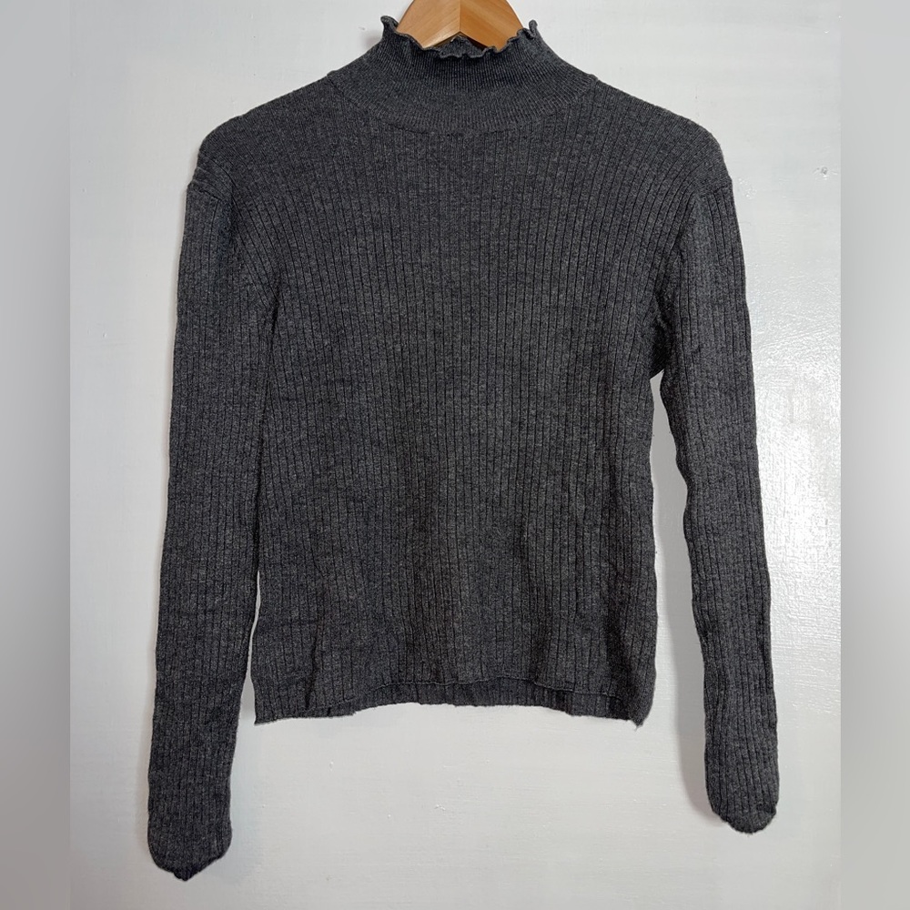 Sweater on SALE‼️